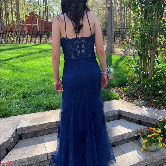 Navy formal dress - Picture 8 of 9